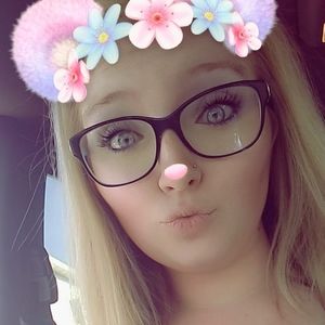 Meet your Posher, Kristen